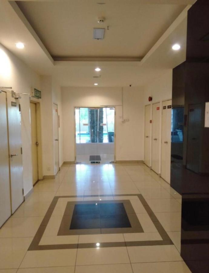 Kb Wakaf Che Yeh Apartment Kota Bharu Exteriör bild
